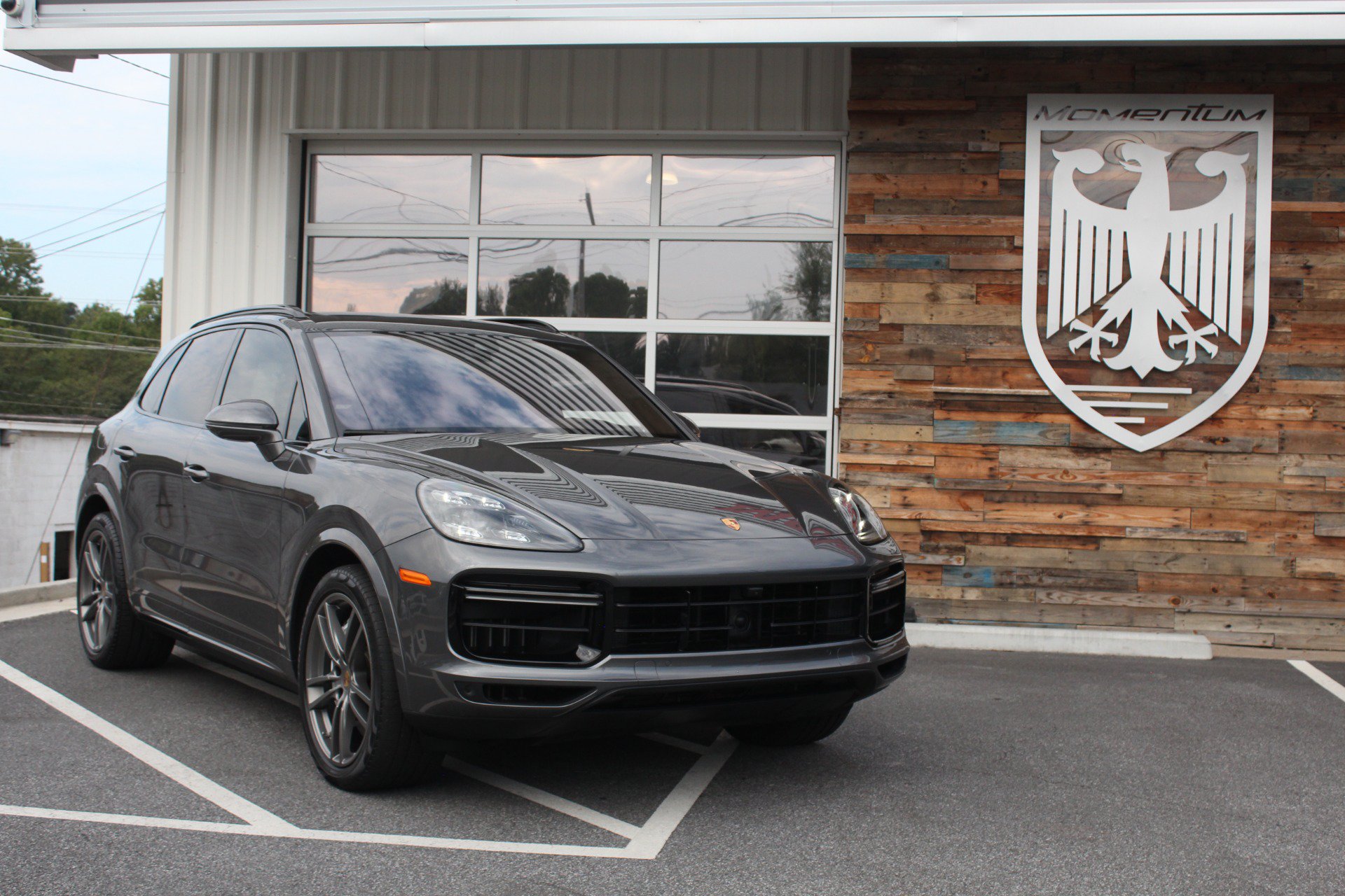 Used 2023 Porsche Cayenne Turbo AWD/4WD image 96
