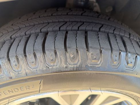 Used 2021 Ford Escape SEL w/ Technology Package image 12