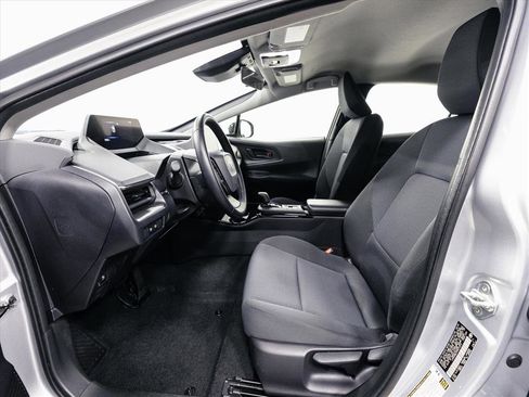 Certified 2024 Toyota Prius LE image 4