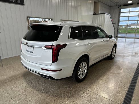 Used 2024 Cadillac XT6 Luxury w/ LPO, Floor Liner Package image 20