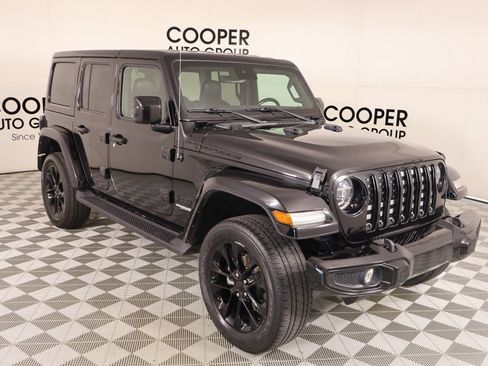 Used 2021 Jeep Wrangler Unlimited Sahara AWD/4WD image 1