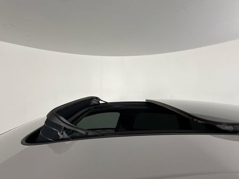 Certified 2023 Porsche Macan GTS AWD/4WD image 23