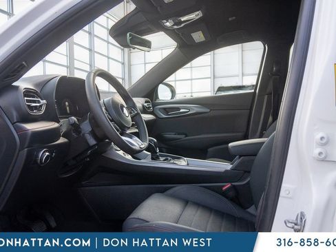 Used 2024 Dodge Hornet GT w/ GT Blacktop Package AWD/4WD image 3