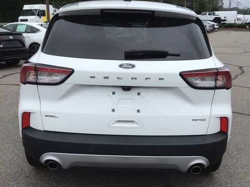 Used 2022 Ford Escape SEL AWD/4WD image 5