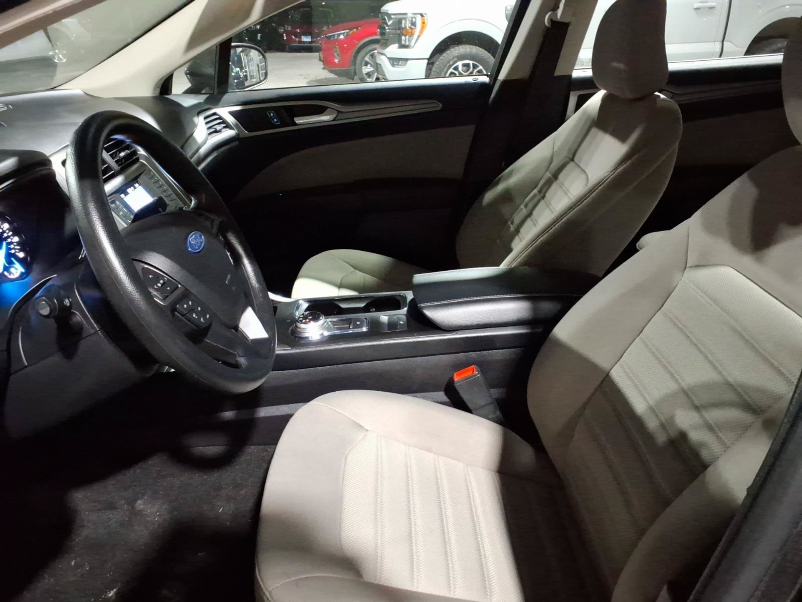 Used 2020 Ford Fusion S FWD image 11