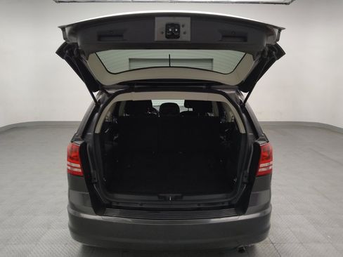 Used 2020 Dodge Journey SE w/ SE Popular Equipment Group FWD image 29