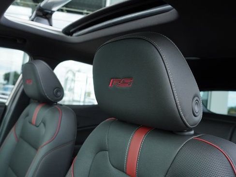 New 2026 Chevrolet Trax RS w/ Sunroof Package FWD image 22