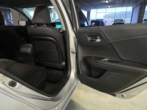Used 2014 Honda Accord Sport image 26
