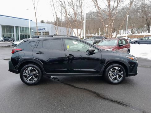 Certified 2025 Subaru Crosstrek 2.0i Premium image 8