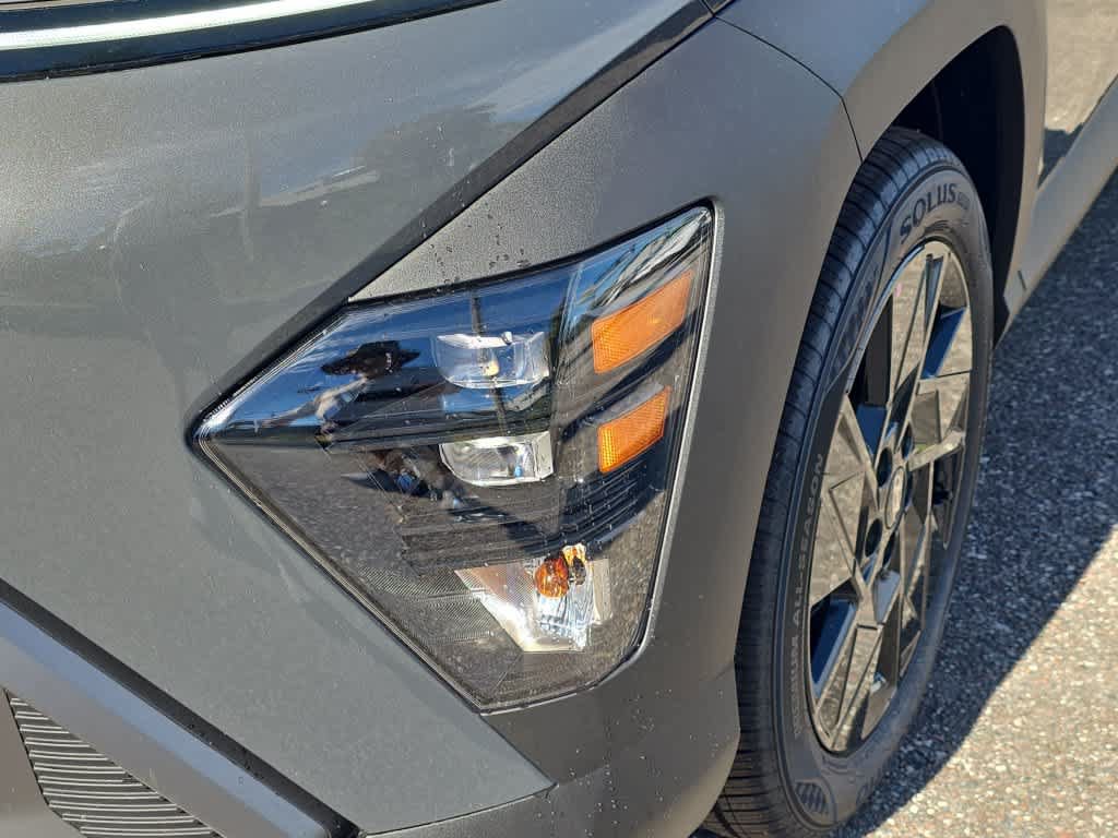 New 2027 Hyundai Kona SEL Sport FWD image 11