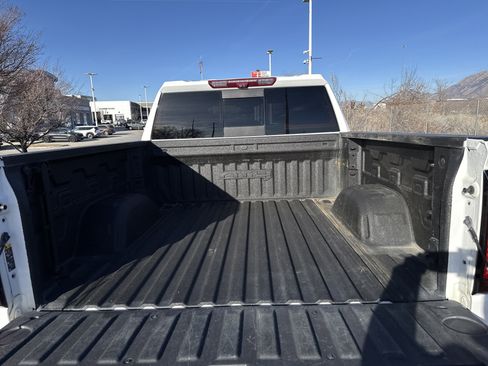 Used 2023 GMC Sierra 1500 AT4 w/ Technology Package image 25