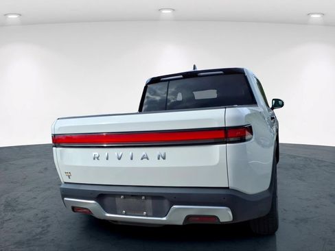 Used 2022 Rivian R1T Adventure AWD/4WD image 15