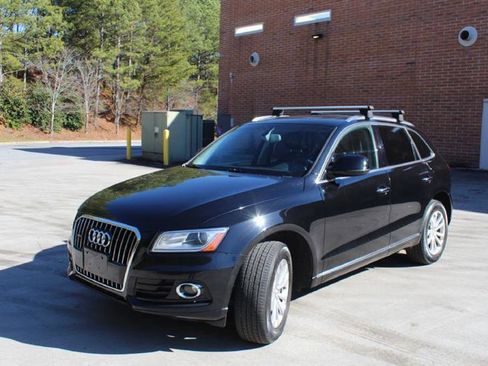 Used 2016 Audi Q5 2.0T Premium image 2
