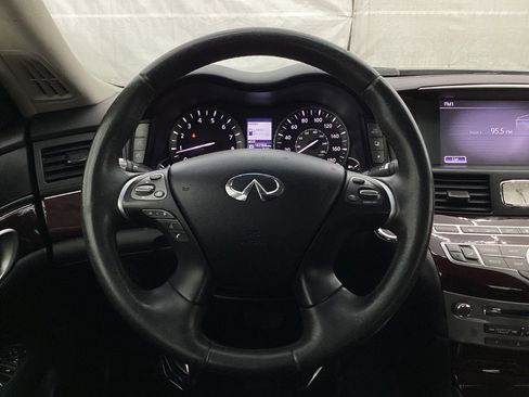 Used 2015 INFINITI Q70 3.7 image 31