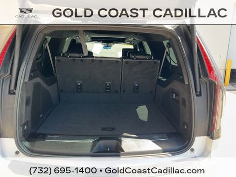 Used 2024 Cadillac Escalade ESV V w/ LPO, Floor Liner Package AWD/4WD image 15