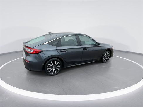 Used 2024 Honda Civic EX-L image 15