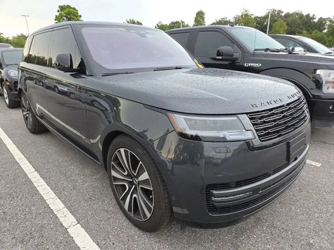 Used 2023 Land Rover Range Rover Long Wheelbase Autobiography AWD/4WD image 11