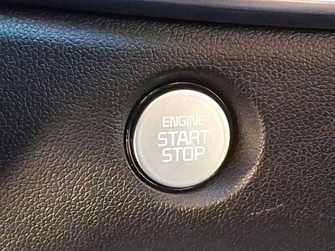 New 2025 Kia Sorento EX w/ Panoramic Sunroof Package image 17