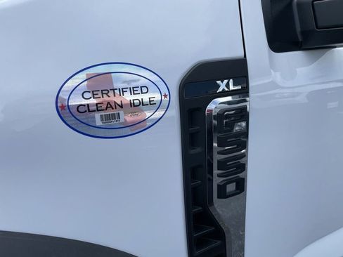 Used 2024 Ford F550 4x4 Regular Cab Super Duty w/ Snow Plow Prep Package image 8