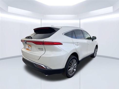 Used 2021 Toyota Venza Limited AWD/4WD image 6