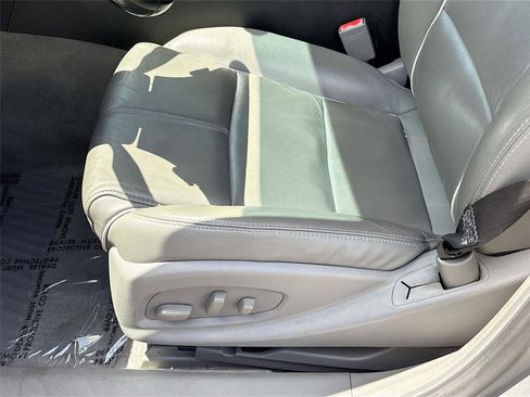 Used 2018 Chevrolet Impala Premier w/ Premier Confidence Package FWD image 20