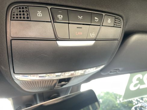 Used 2023 Mercedes-Benz E 350 Sedan image 36