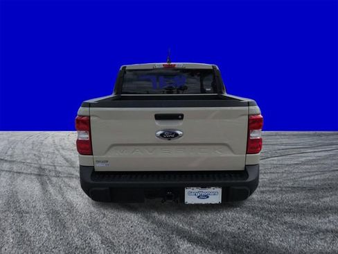 Certified 2024 Ford Maverick Lariat image 5