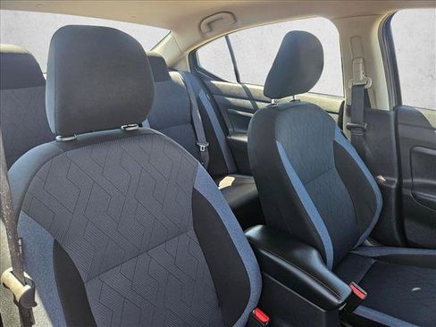 Used 2024 Nissan Versa SV FWD image 14