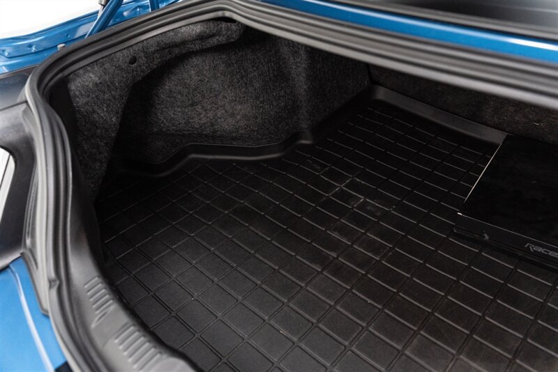 Used 2021 Ford Mustang Shelby GT500 w/ Carbon Fiber Track Pack RWD image 52