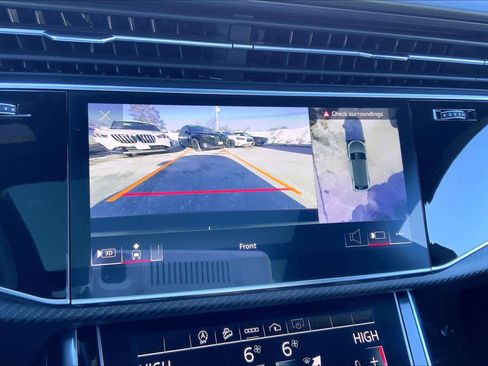 Used 2022 Audi RS Q8 image 28