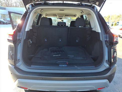 Certified 2023 Nissan Rogue S image 16