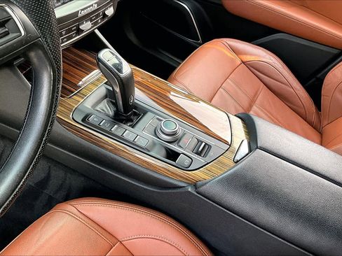 Used 2019 Maserati Levante S GranSport image 15