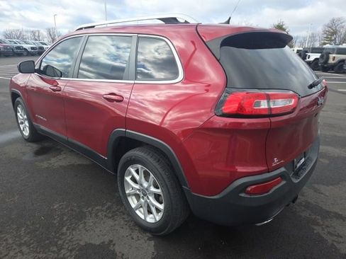 Used 2015 Jeep Cherokee Latitude w/ Cold Weather Group image 11