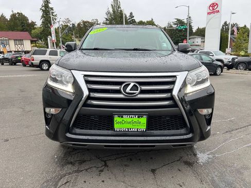 Used 2015 Lexus GX 460 w/ Premium Package AWD/4WD image 2