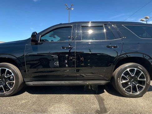 Used 2021 Chevrolet Tahoe RST image 3