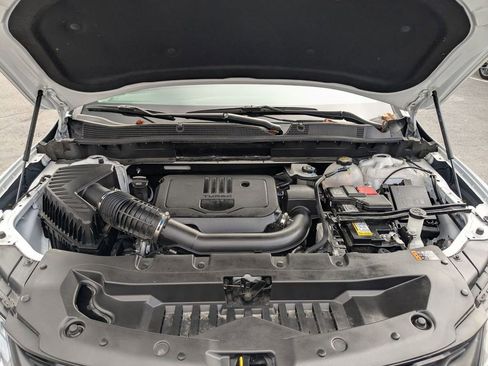 Used 2025 Chevrolet Blazer LT image 24