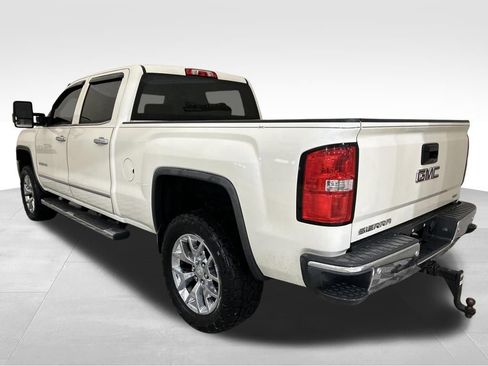 Used 2014 GMC Sierra 1500 SLT w/ SLT Crew Cab Value Package AWD/4WD image 3