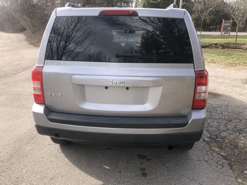 Used 2016 Jeep Patriot Sport w/ Power Value Group image 14