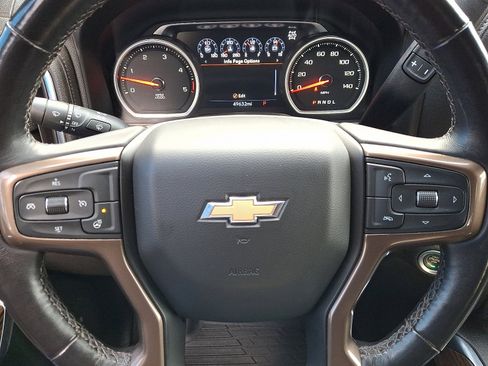 Used 2022 Chevrolet Silverado 3500 High Country w/ Z71 Off-Road Package image 20