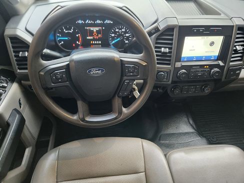 Used 2022 Ford F250 XL w/ Power Equipment Group image 30