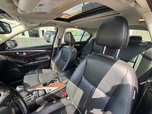 Used 2019 INFINITI Q50 Luxe w/ Essential Package (3.0T Luxe) RWD image 28