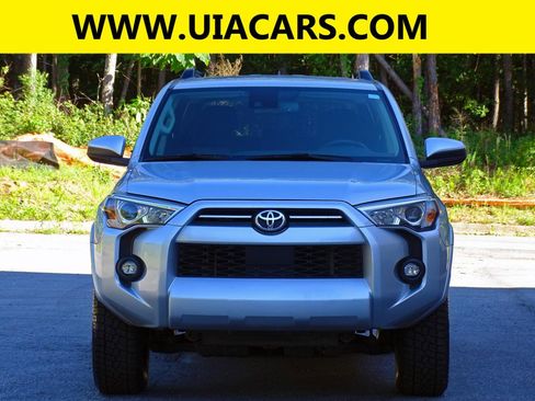 Used 2024 Toyota 4Runner SR5 RWD image 3