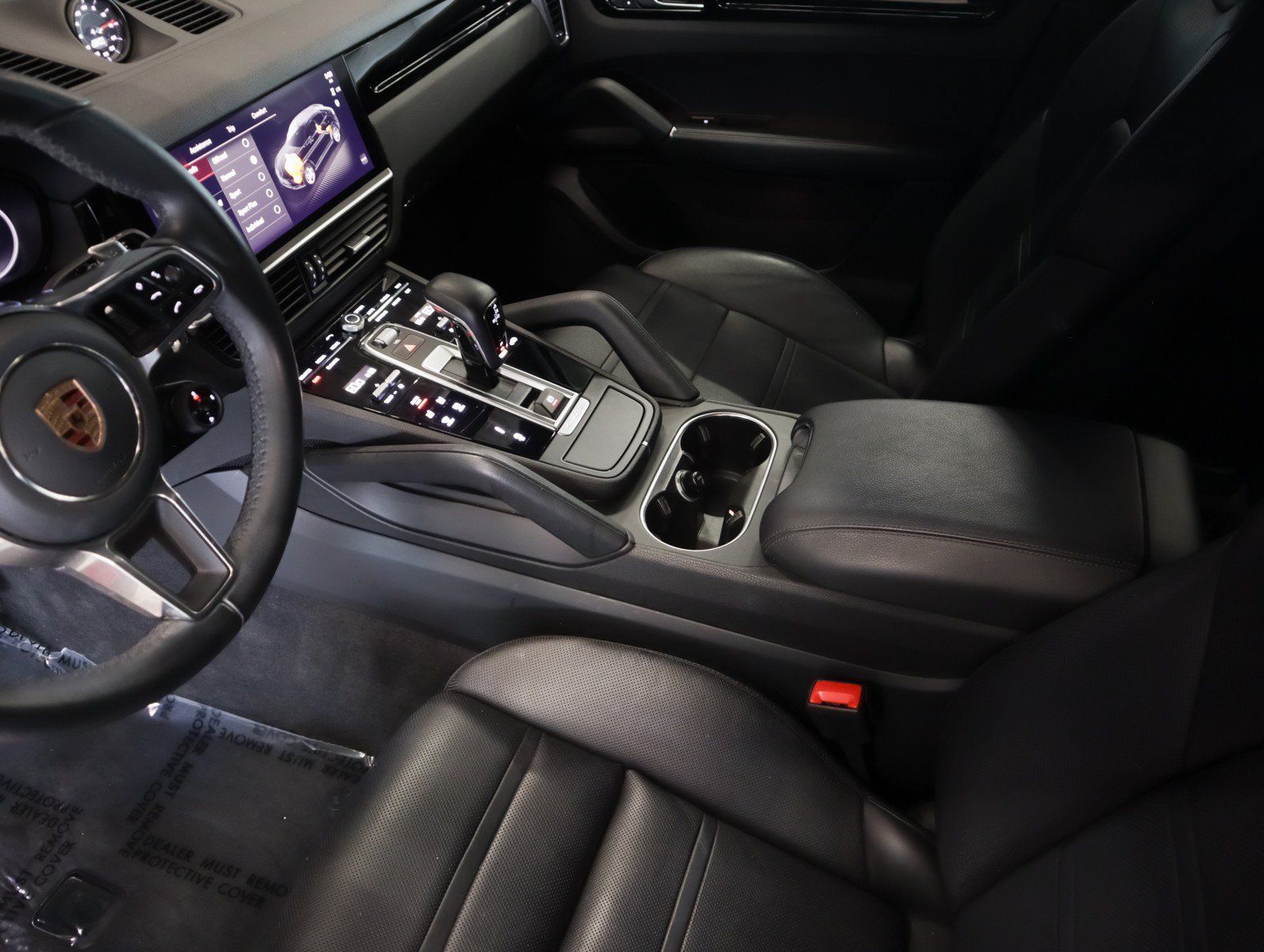 Certified 2023 Porsche Cayenne Coupe AWD/4WD image 19