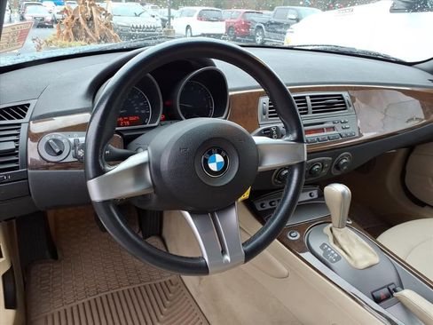 Used 2003 BMW Z4 3.0i image 16