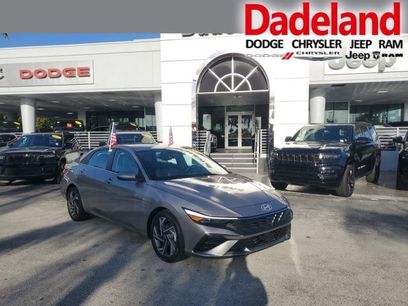 Used 2025 Hyundai Elantra SEL