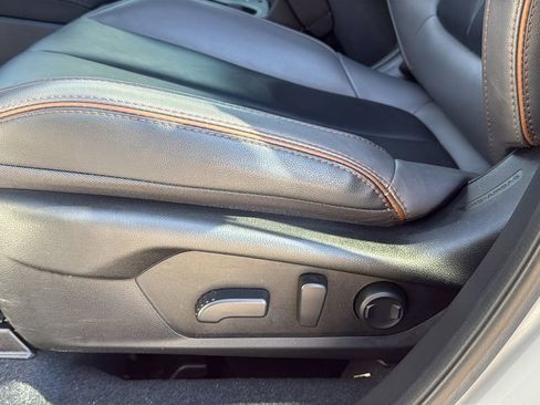 Used 2025 Subaru Forester Sport image 11