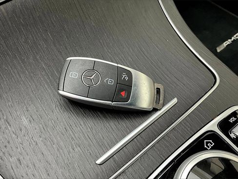 Certified 2023 Mercedes-Benz C 300 4MATIC Cabriolet image 10