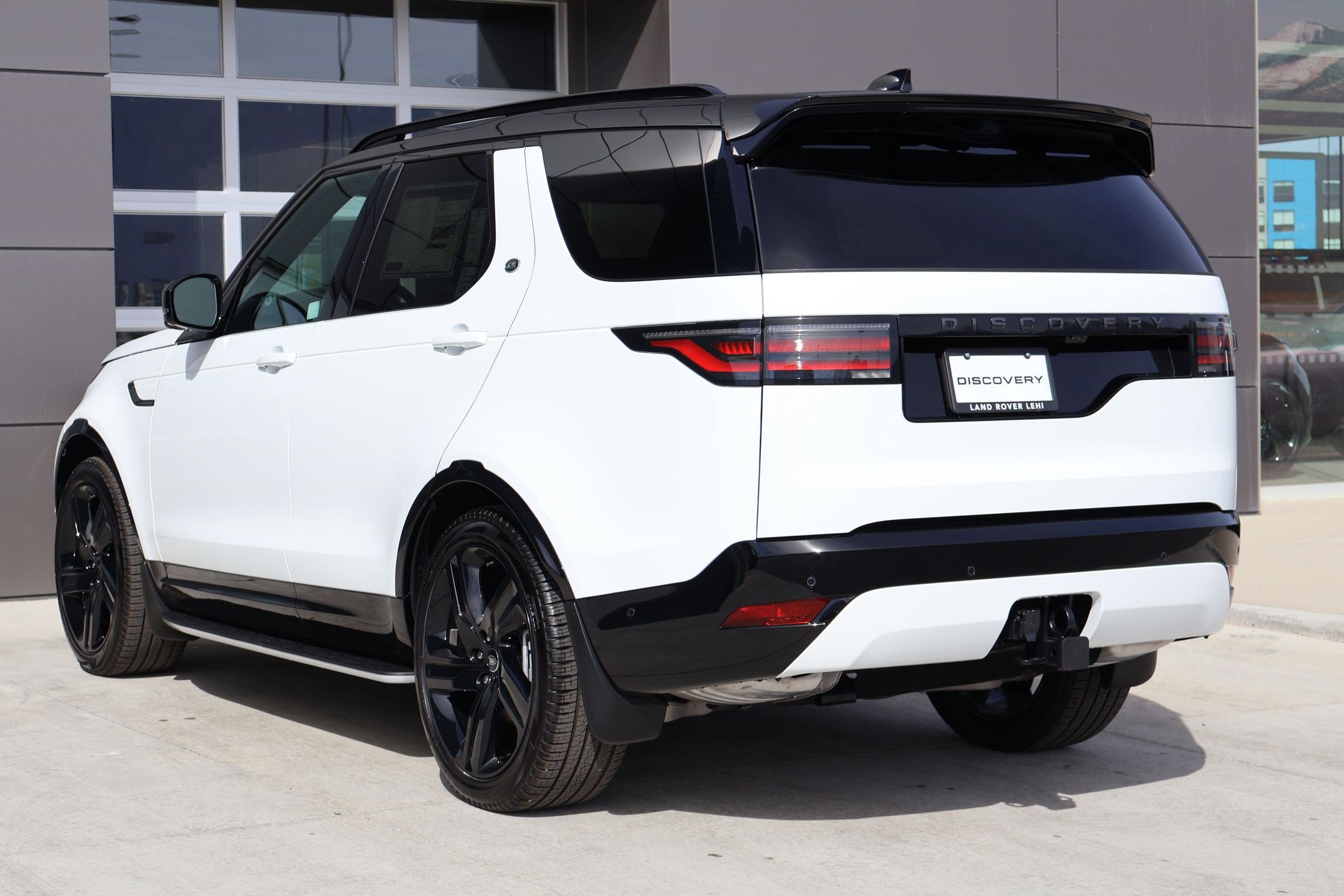 New 2026 Land Rover Discovery Dynamic SE AWD/4WD image 8