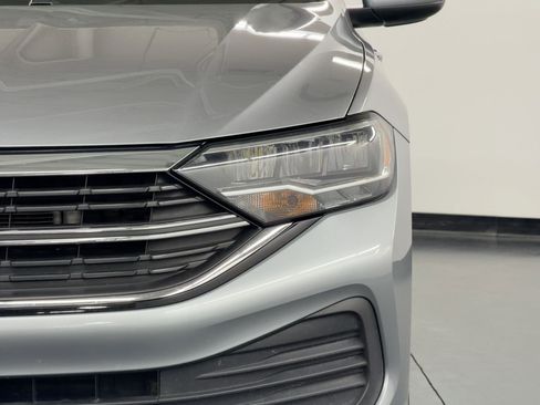 Used 2024 Volkswagen Jetta S image 11