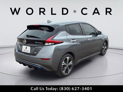 Used 2020 Nissan Leaf SV w/ SV Technology Package FWD image 17